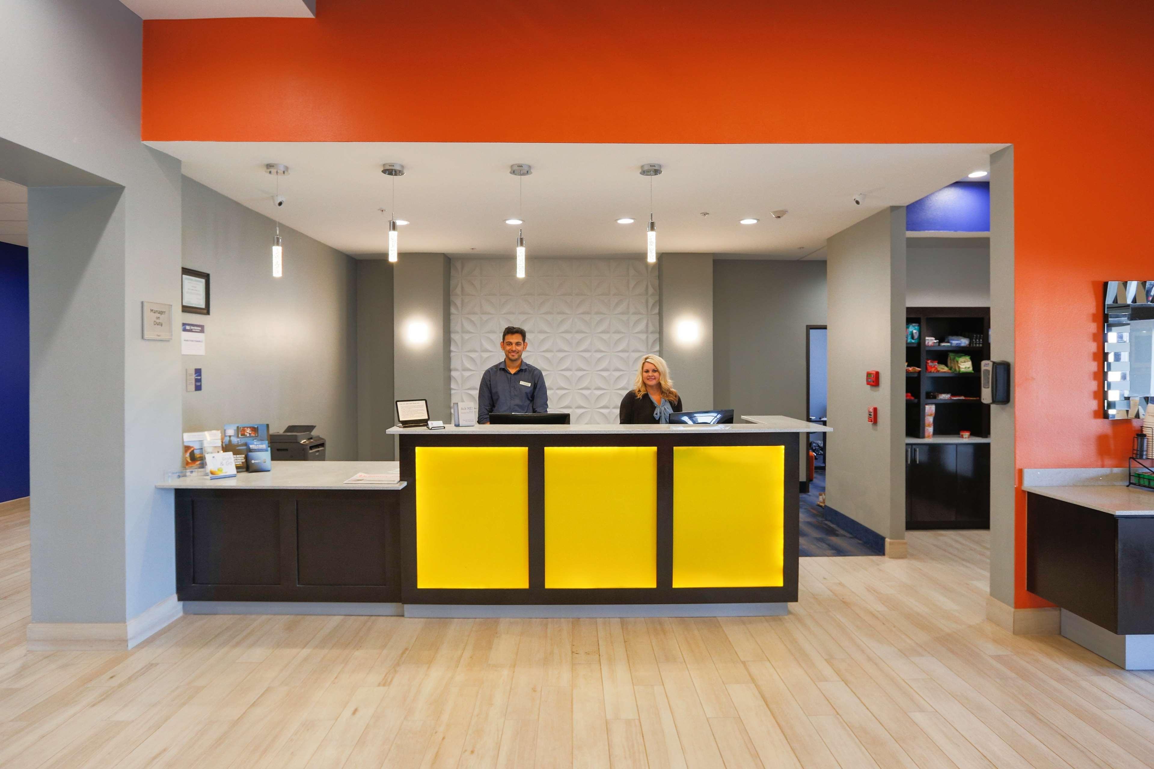 Best Western Plus Wewoka Inn & Suites Bagian luar foto