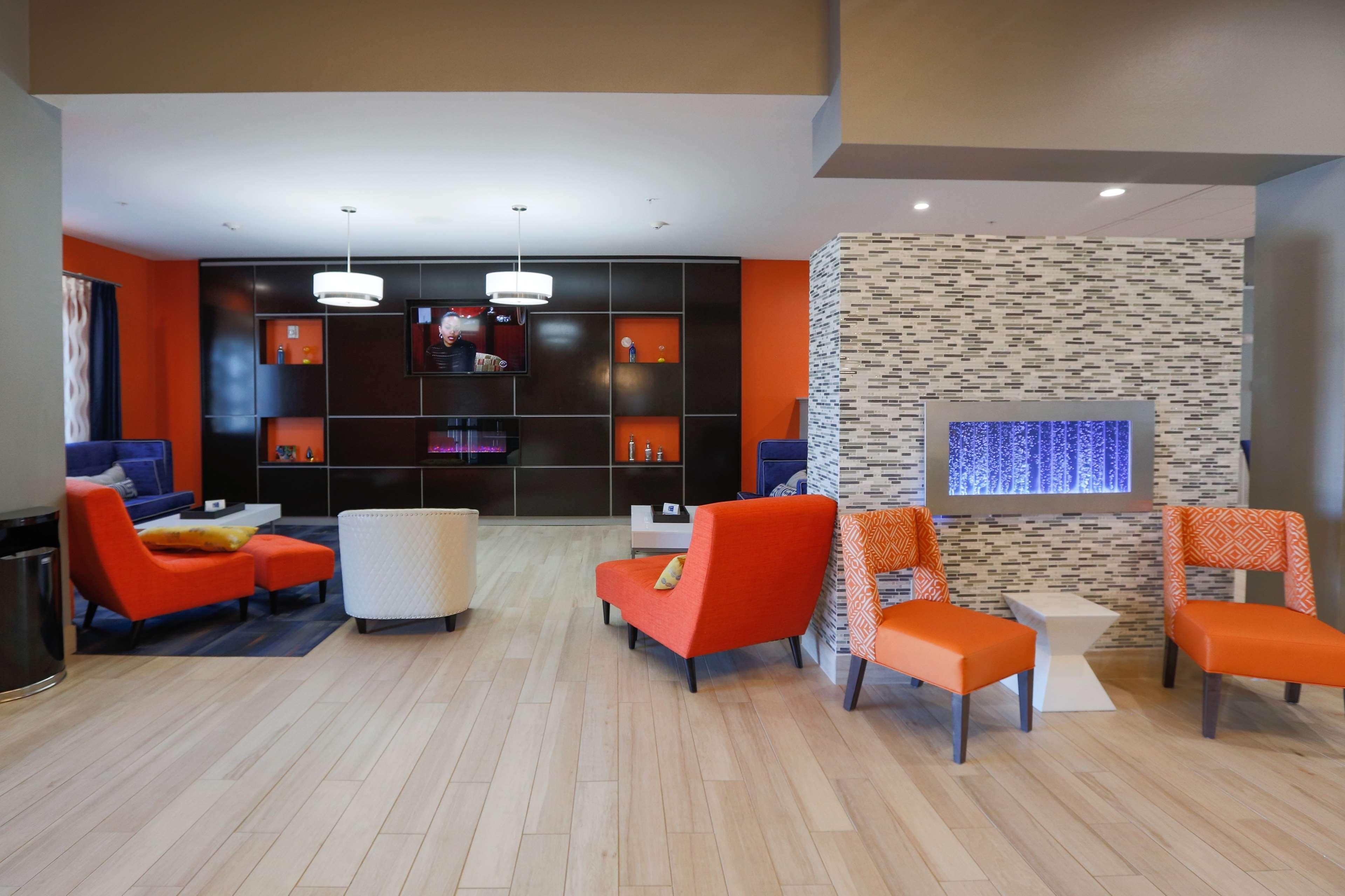 Best Western Plus Wewoka Inn & Suites Bagian luar foto